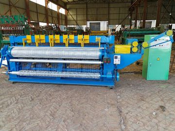 High Efficiency Chicken Mesh Machine , Wire Mesh Fencing Machine For Agriculture
